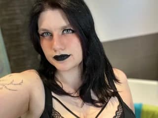 WebCAM of GothSuccubusBabe