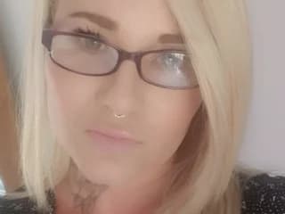 WebCAM of MrsThrobinson