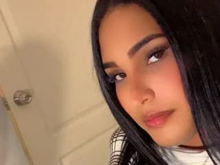 isabellaa_hott WebCAM 